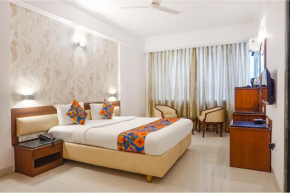 FabHotel Prime Golden Emerald - Nr St Mary's Church CNI